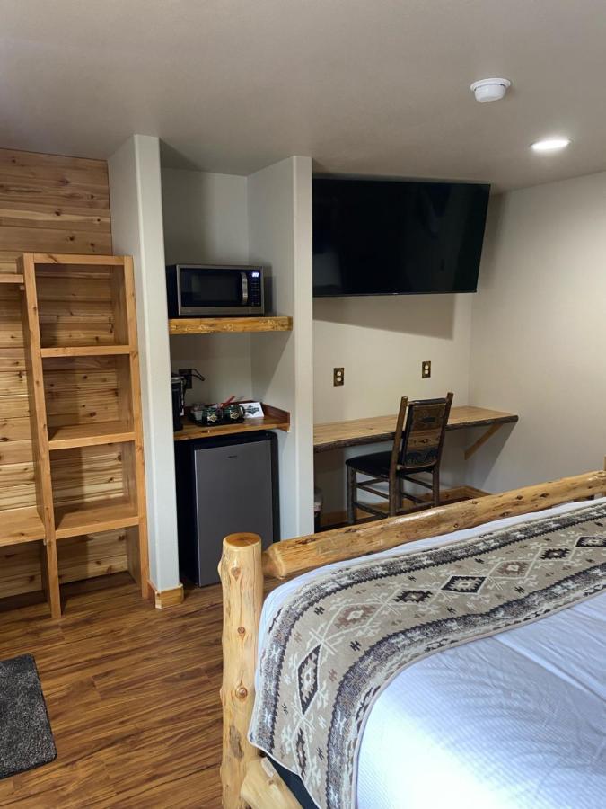 Summit Lake Lodge Luaran gambar