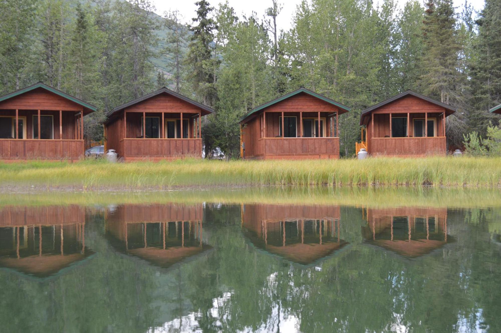 Summit Lake Lodge Luaran gambar
