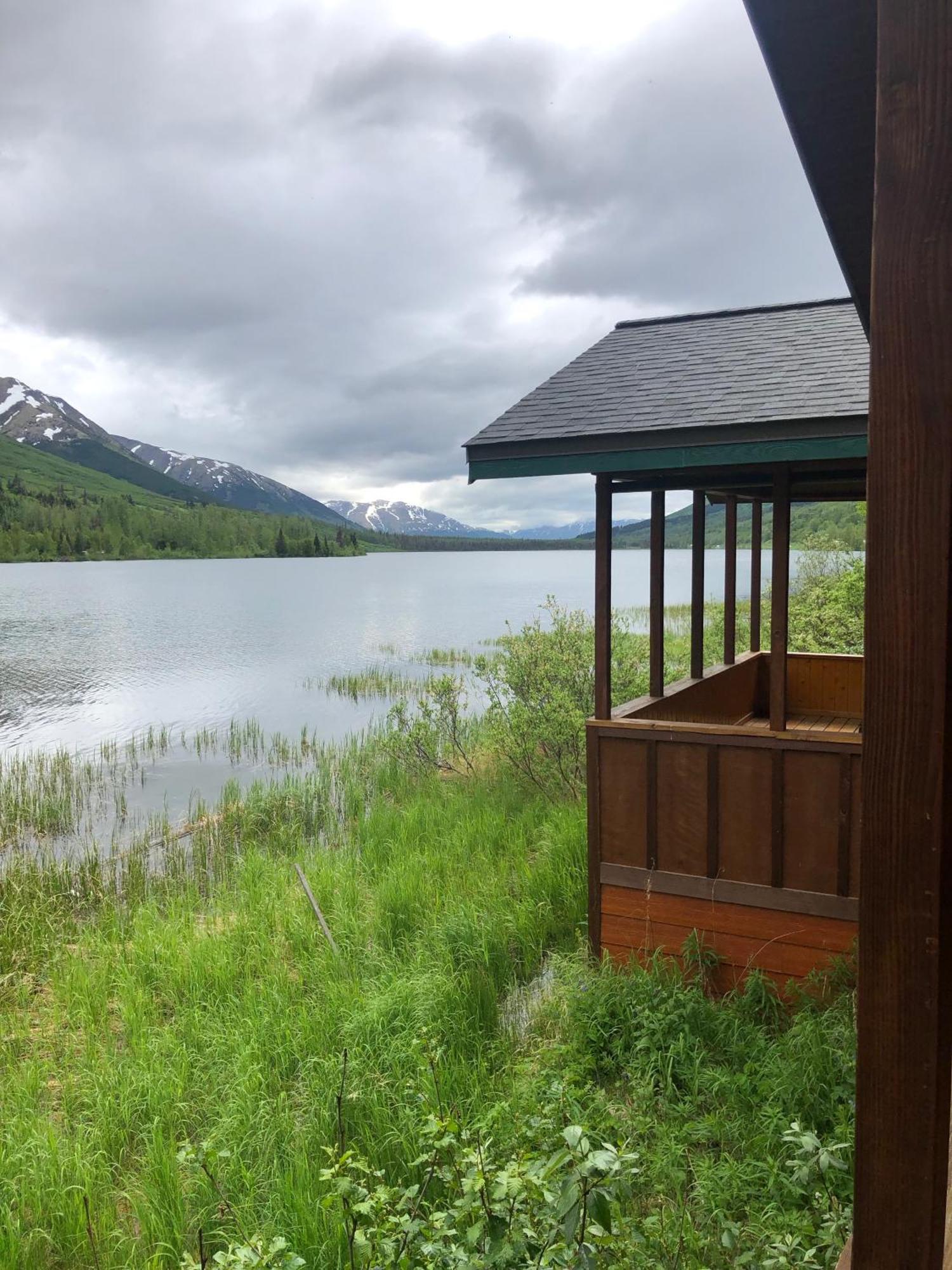 Summit Lake Lodge Luaran gambar