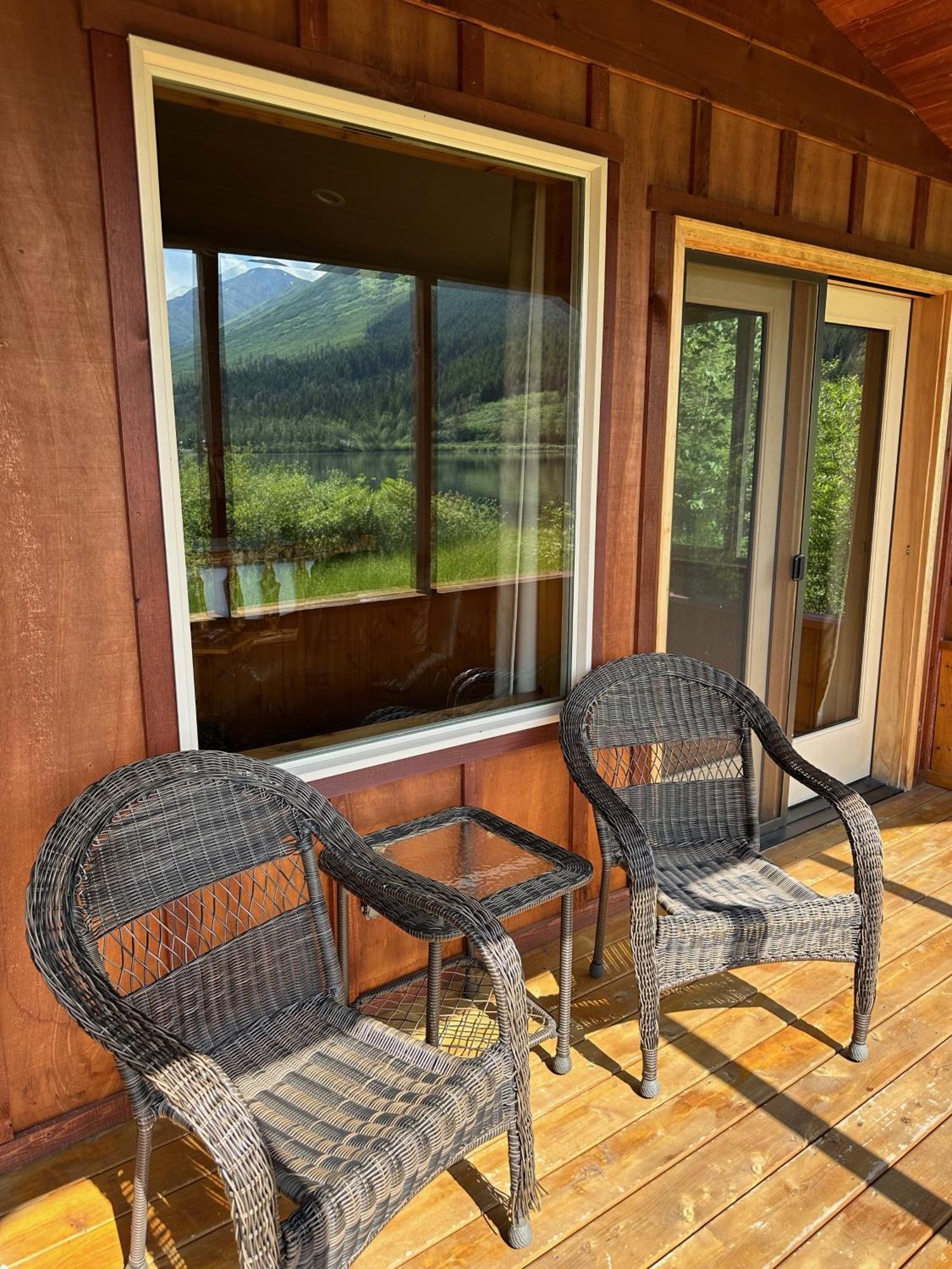Summit Lake Lodge Luaran gambar